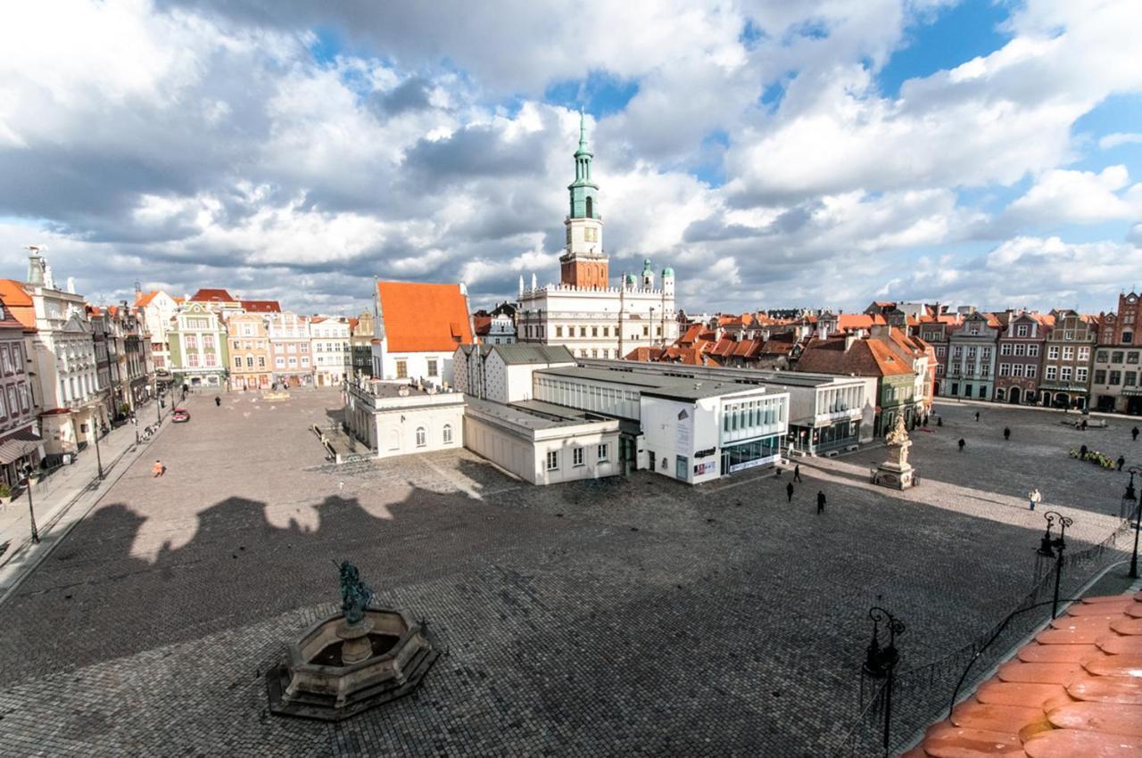 Melody Stary Rynek Poznan Albergue Exterior foto